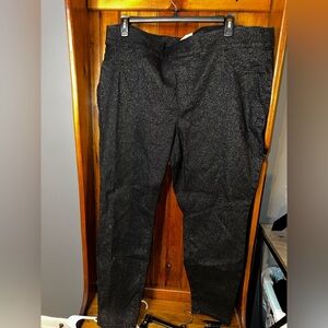 LANE‎ BRYANT HIGH RISE SPARKLE SIGNATURE FIT black PULL-ON JEGGING pants